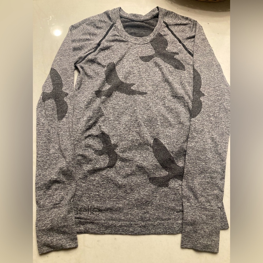 Oiselle Women’s Flyte Long Sleeve Shirt Size Small